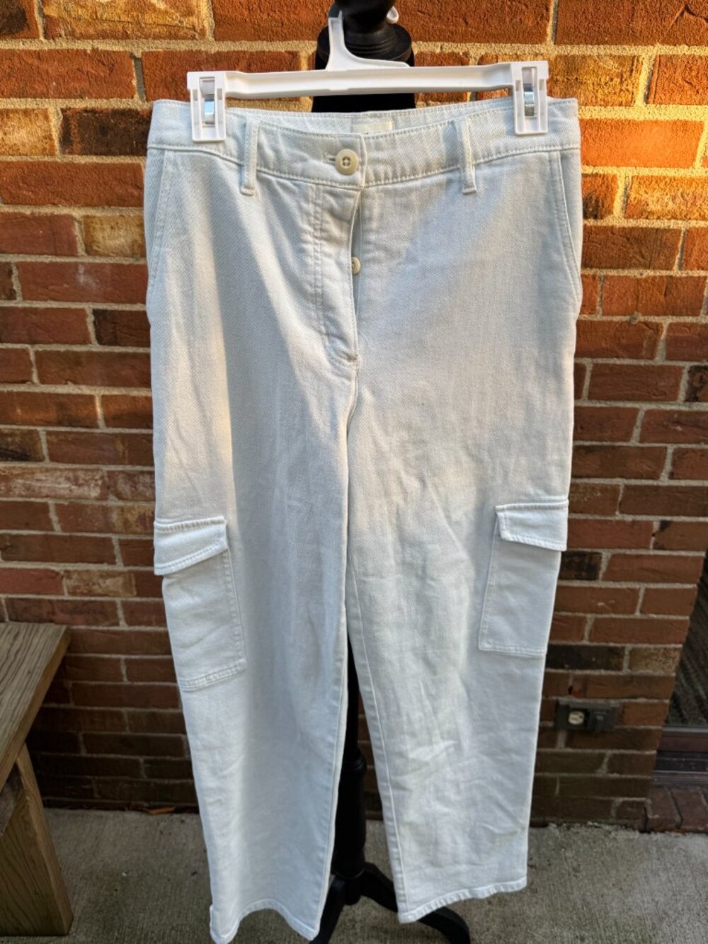 Wilfred Free Modern Cargo Jeans Cloud Blue Denim Size 6 NWT Cropped Wide Leg
